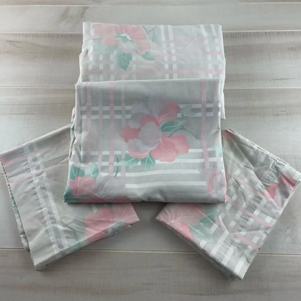 Vintage JCPenney Double/Full 4 Piece Sheet Set Floral Pastels 1980’s Pink Green